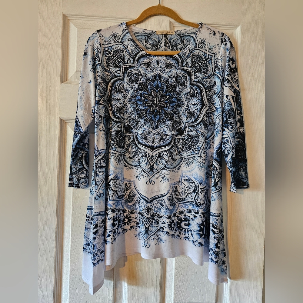 Blue and White Asymmetrical Graphic Blouse - Petite Small